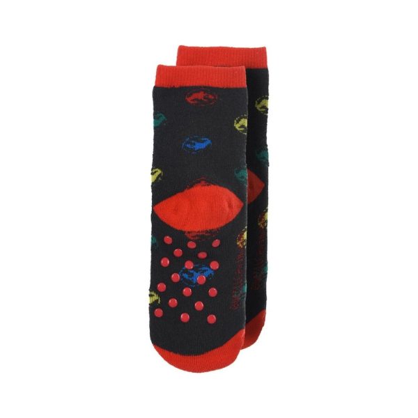 Calcetines divertidos con labios rojos y puntos de colores en fondo negro.