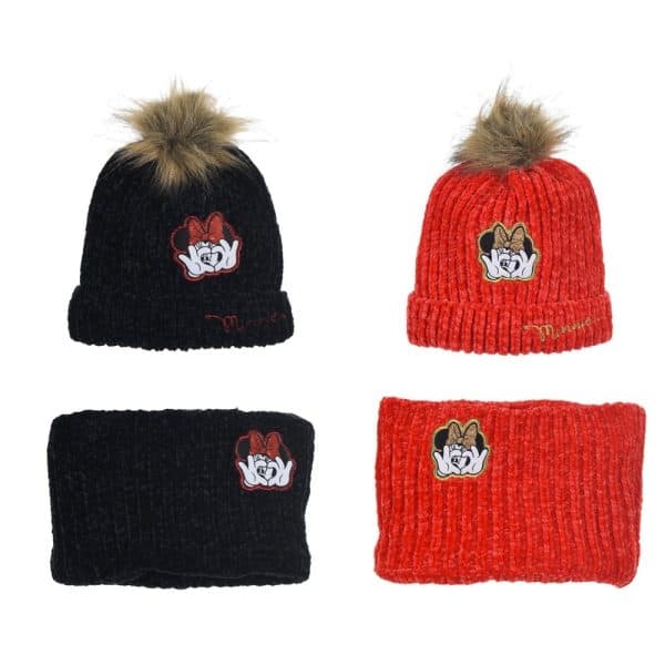Gorros y bufandas de invierno con logo de Minnie Mouse en colores negro y rojo.