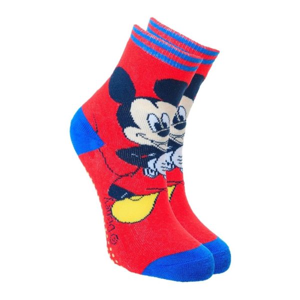 Calcetines infantiles con Mickey Mouse en colores rojo, azul y amarillo.