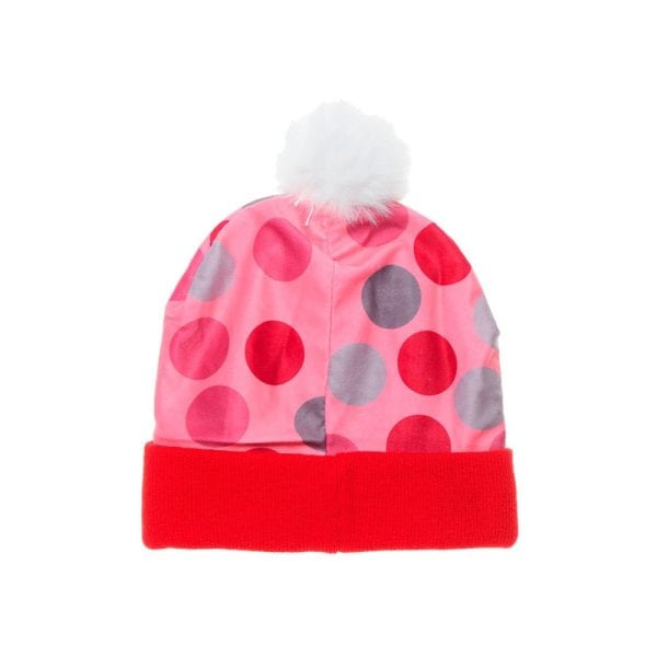 Gorro de niña con pompom, puntos rosas y grises, y borde rojo.