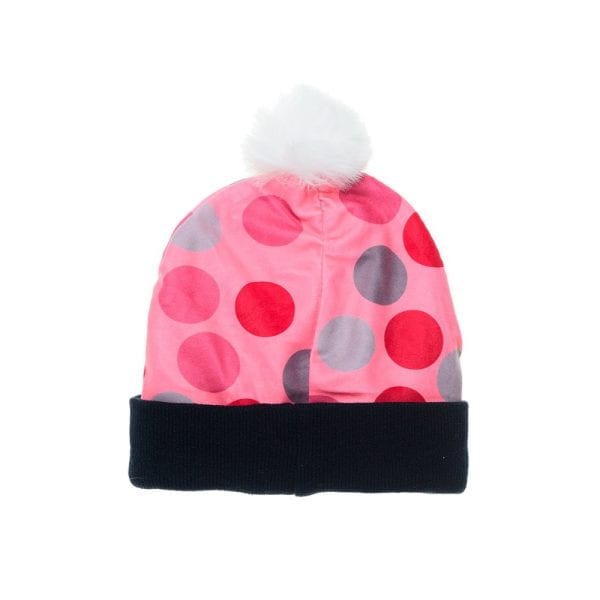 Gorro de niña con puntos rosas y grises y pompón blanco en la parte superior.