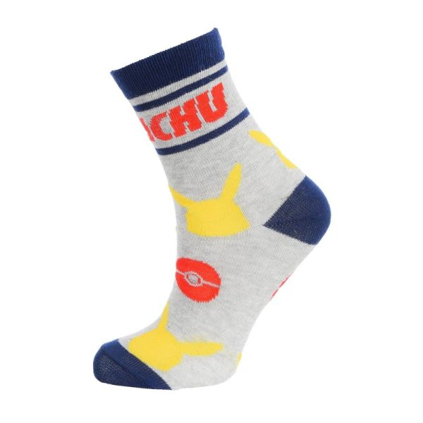 Calcetines de Pokémon con Pikachu y Pokéball en diseño divertido y colorido.
