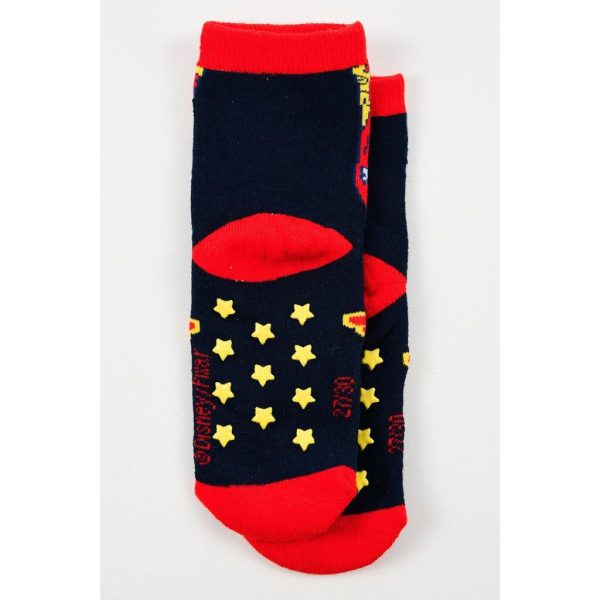 Calcetines de fútbol con estrellas y diseño colorido de Ropa La Giralda.