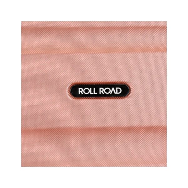 Ropa La Giralda, prenda de color rosa con etiqueta Roll Road.