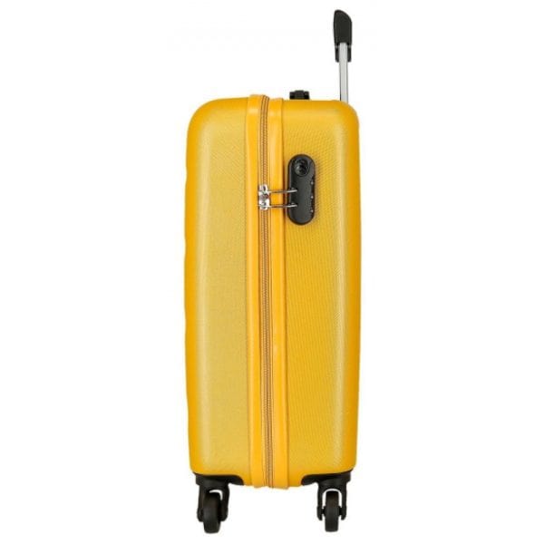 Maleta amarilla con ruedas y asa telescópica para viajes.