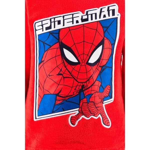 Camiseta roja con logo de Spider-Man y dibujo del superhéroe.